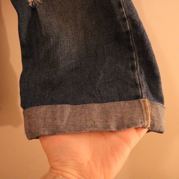 F21+ Cropped Cuffed Ripped Jeans - Picture 6 of 14